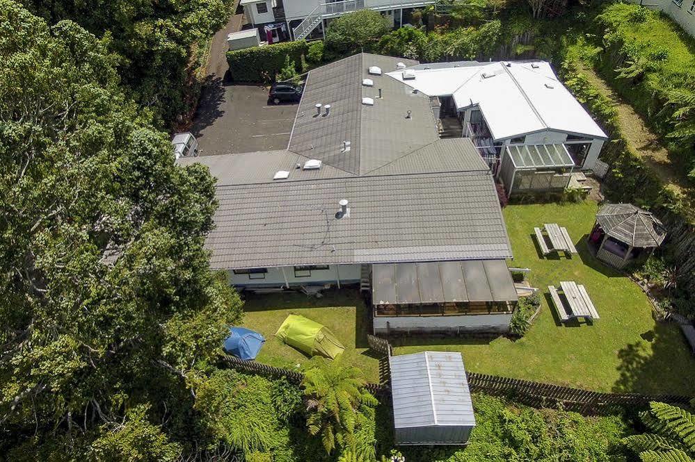 Yha Sunflower Lodge New Plymouth Exterior photo